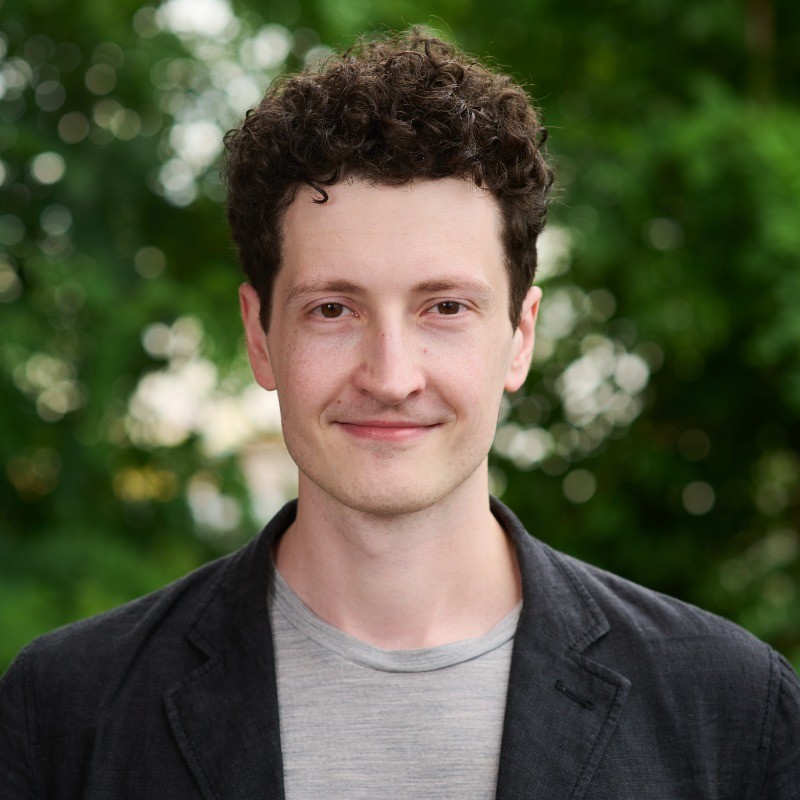 Paul Esau